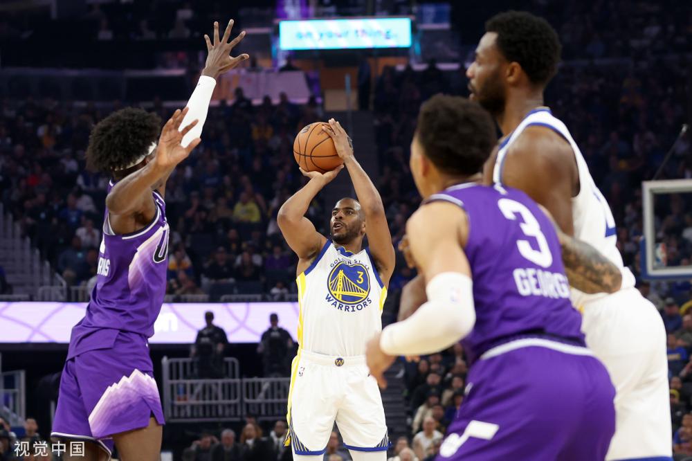 他用自己的 他用自己的