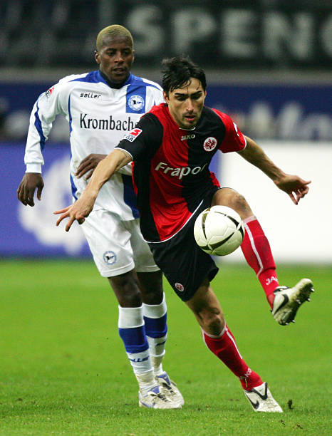 据内部人士 据内部人士