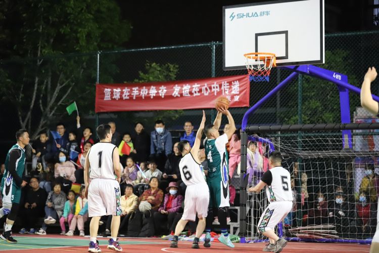 果断出手 果断出手