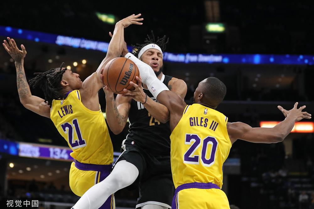 他们不仅仅 他们不仅仅